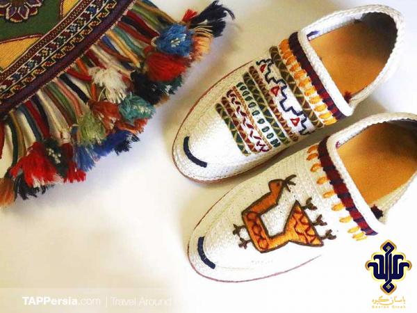 What is handmade pu sole shoes ?