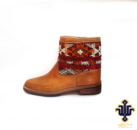 Bulk shopping of handmade persian slippers