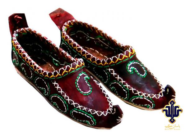 Notable cases about Traditional footwear thrives